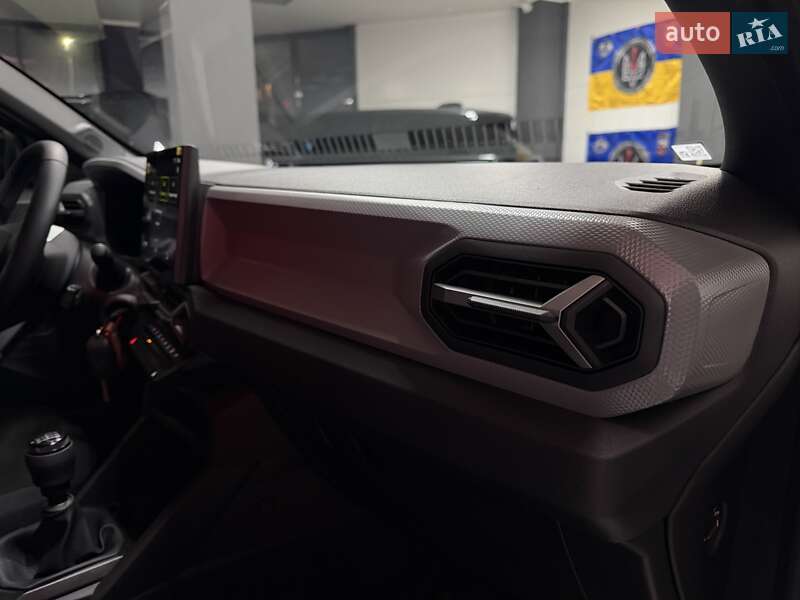 Позашляховик / Кросовер Renault Duster 2025 в Тернополі