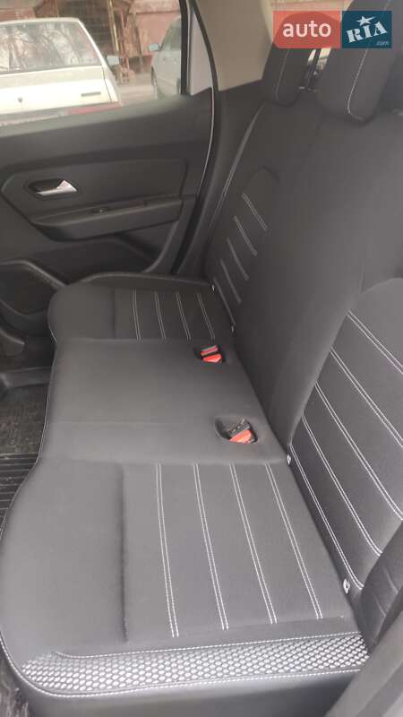 Позашляховик / Кросовер Renault Duster 2018 в Запоріжжі фото 5 Позашляховик / Кросовер Renault Duster 2018 в Запоріжжі