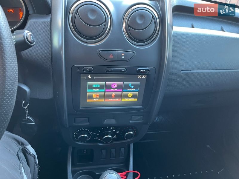 Внедорожник / Кроссовер Renault Duster 2016 в Лохвице