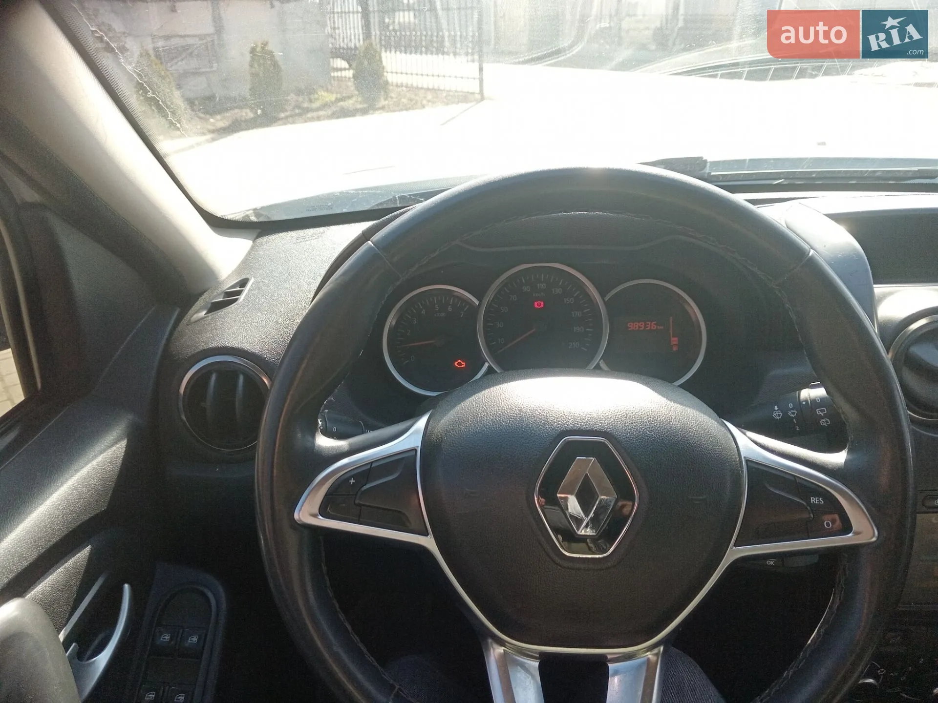 2017 Renault Duster - мініатюра 10