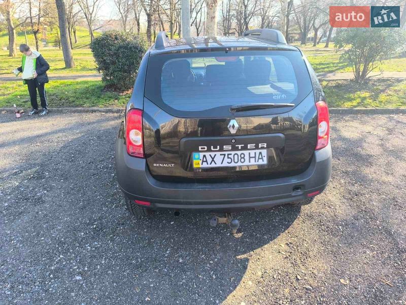 Внедорожник / Кроссовер Renault Duster 2013 в Ужгороде фото 4 Внедорожник / Кроссовер Renault Duster 2013 в Ужгороде