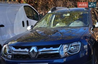 Внедорожник / Кроссовер Renault Duster 2016 в Ужгороде