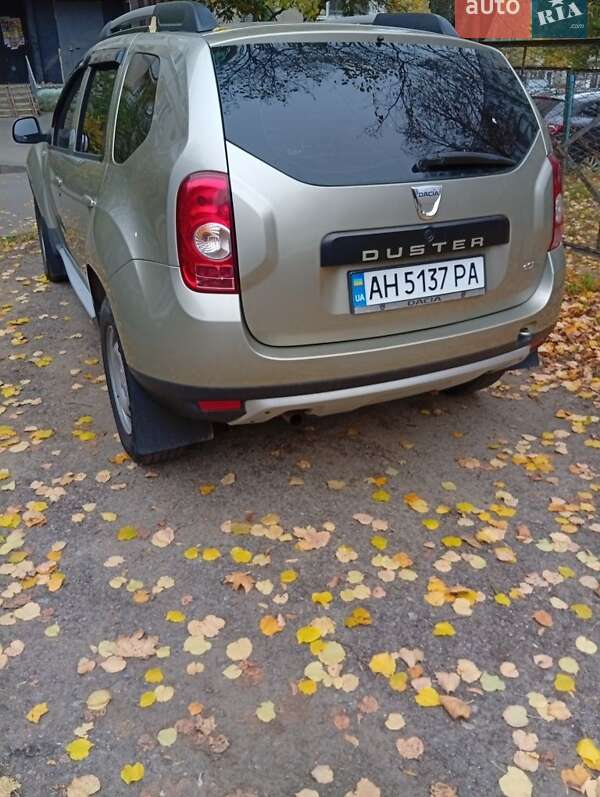 2011 Renault Duster, VIN UU1HSDAC645396209:plate — zdjęcie 1 (autoria)