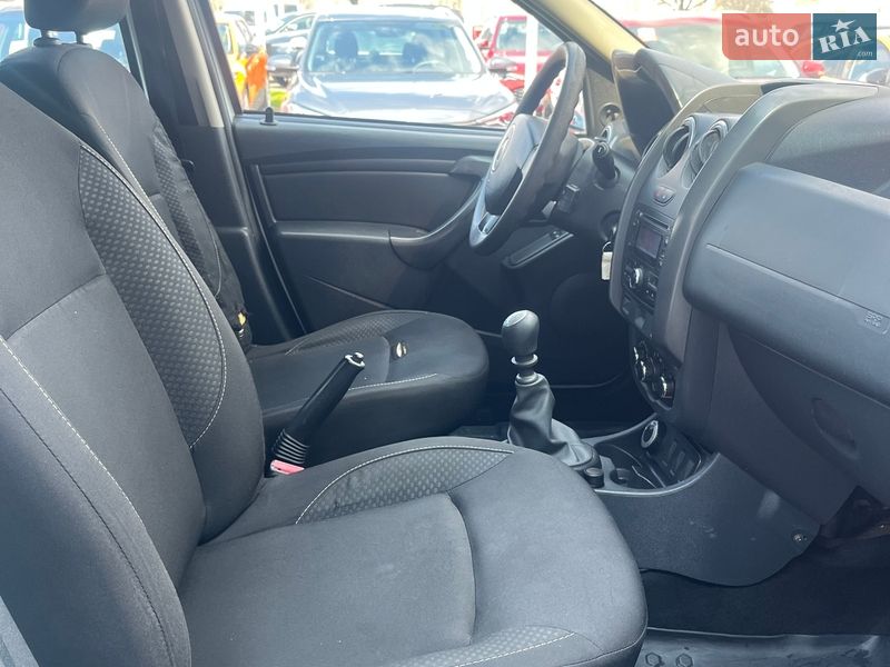 Внедорожник / Кроссовер Renault Duster 2016 в Киеве фото 14 Внедорожник / Кроссовер Renault Duster 2016 в Киеве