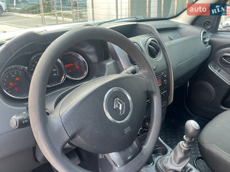 Внедорожник / Кроссовер Renault Duster 2016 в Киеве фото 18 Внедорожник / Кроссовер Renault Duster 2016 в Киеве