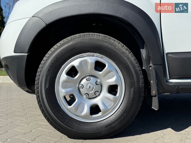 2014 Renault Duster, VIN VF1HSRCA2FA526539:plate — фото 1 (autoria)
