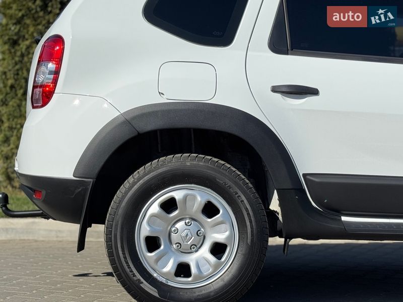 Внедорожник / Кроссовер Renault Duster 2014 в Киеве