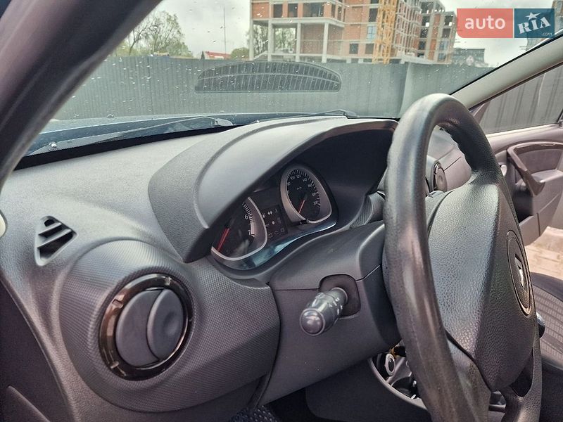 Позашляховик / Кросовер Renault Duster 2010 в Львові