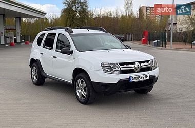 Позашляховик / Кросовер Renault Duster 2017 в Житомирі
