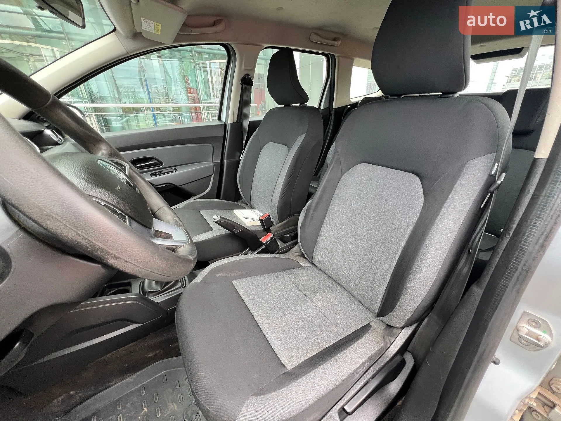 2021 Renault Duster - мініатюра 10