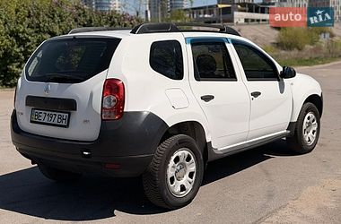Внедорожник / Кроссовер Renault Duster 2013 в Киеве