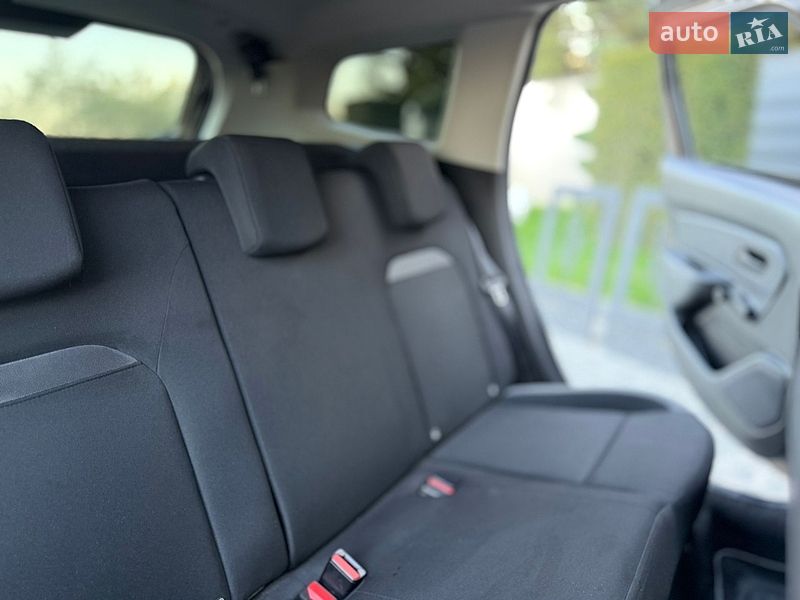 Позашляховик / Кросовер Renault Duster 2018 в Львові