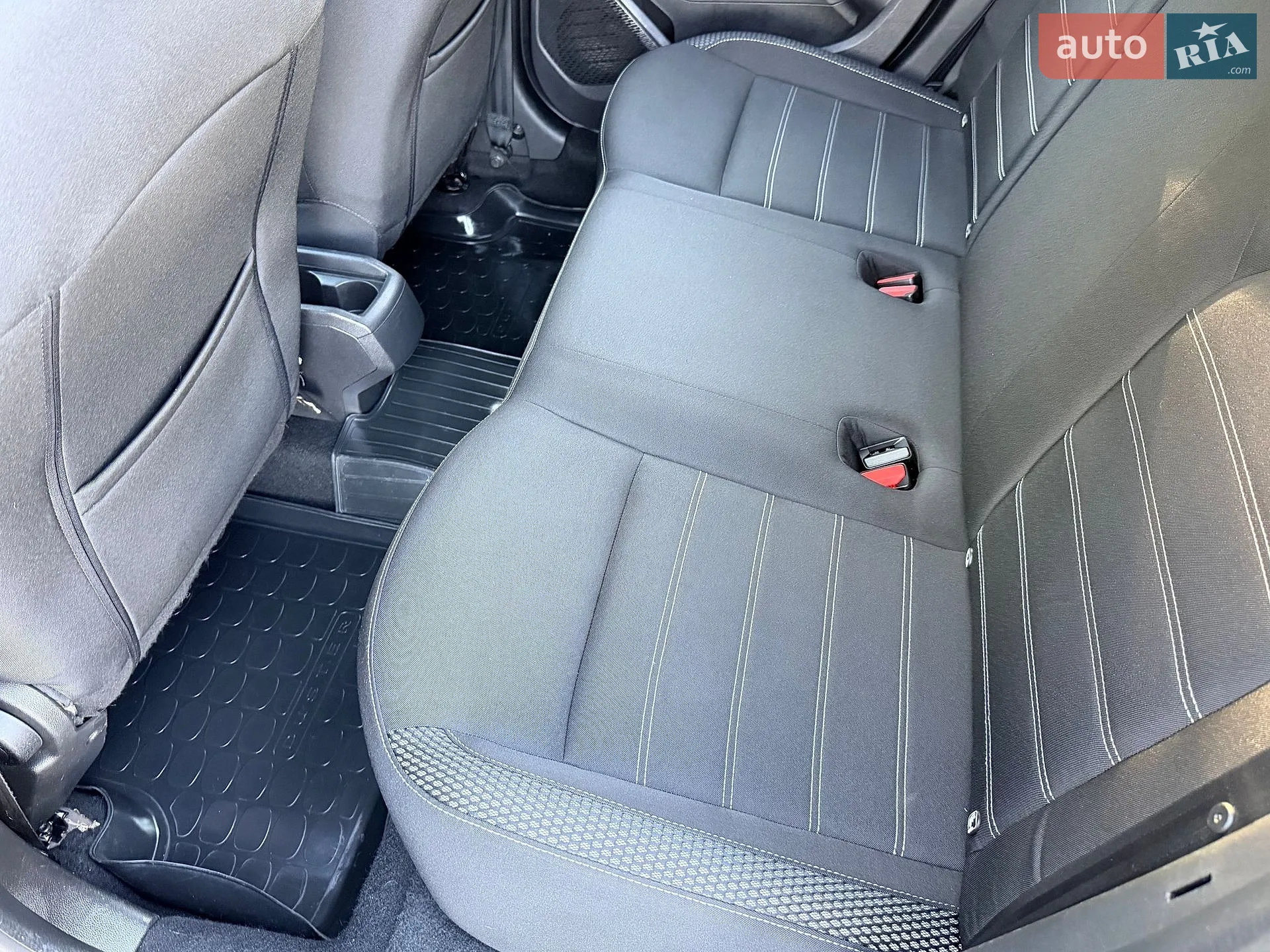 2020 Renault Duster - мініатюра 115