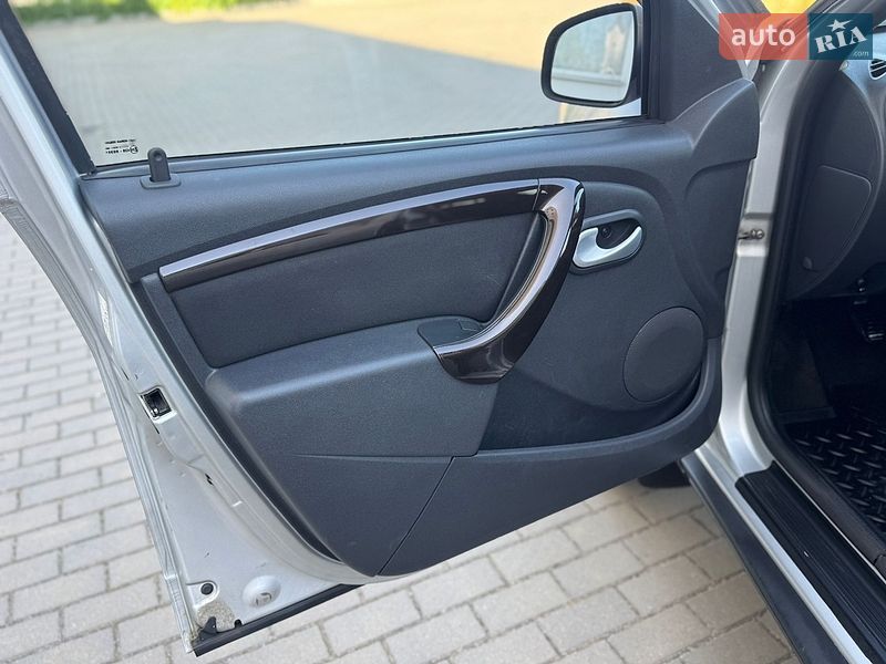 Внедорожник / Кроссовер Renault Duster 2012 в Житомире
