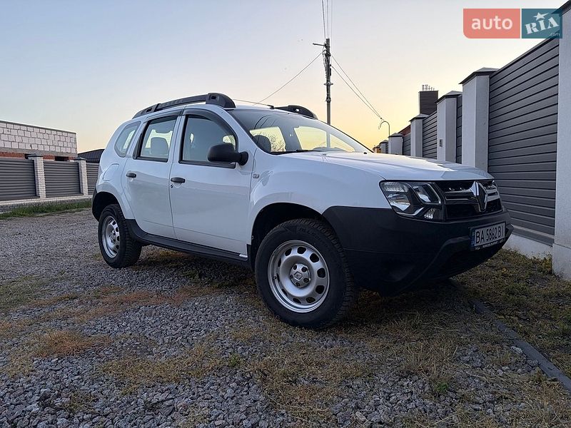 Внедорожник / Кроссовер Renault Duster 2017 в Кропивницком