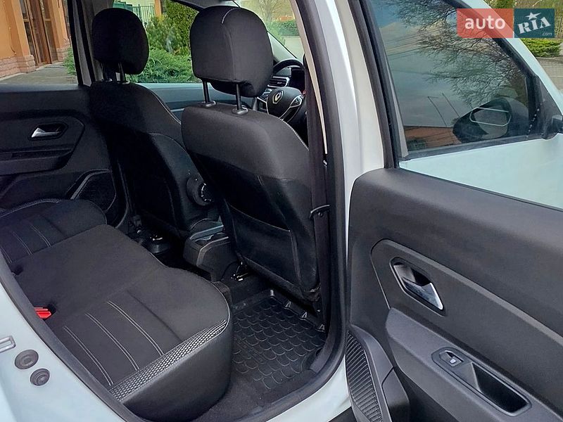 Позашляховик / Кросовер Renault Duster 2018 в Виноградові