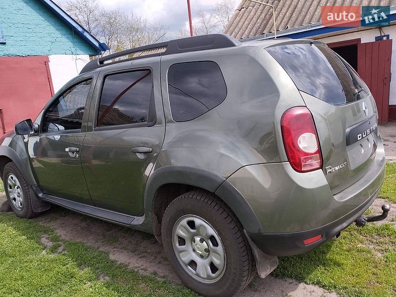 Внедорожник / Кроссовер Renault Duster 2013 в Оржице