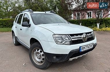 Внедорожник / Кроссовер Renault Duster 2017 в Овруче
