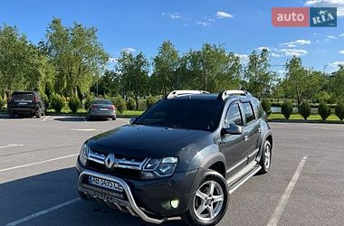 Внедорожник / Кроссовер Renault Duster 2016 в Хмельнике