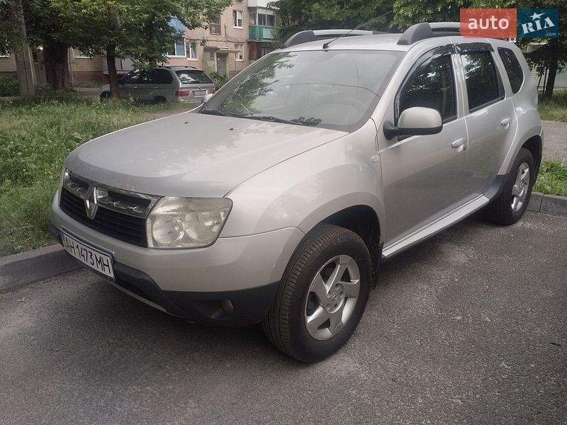 Внедорожник / Кроссовер Renault Duster 2010 в Славянске