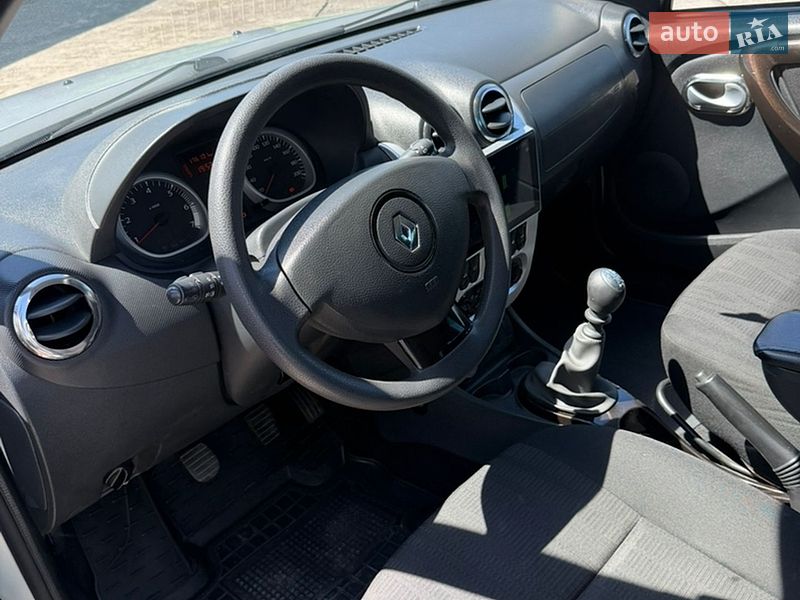 Позашляховик / Кросовер Renault Duster 2012 в Кам'янському фото 8 Позашляховик / Кросовер Renault Duster 2012 в Кам'янському