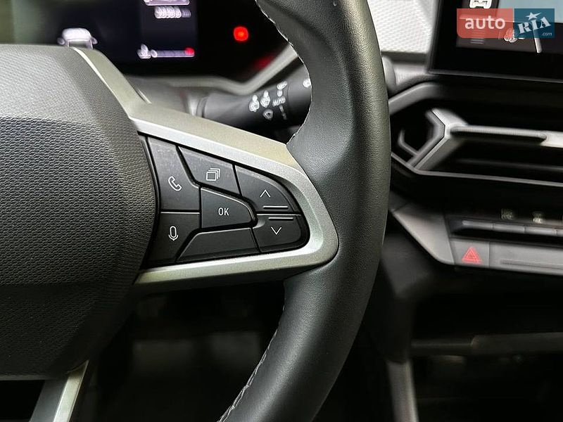 Внедорожник / Кроссовер Renault Duster 2025 в Черкассах
