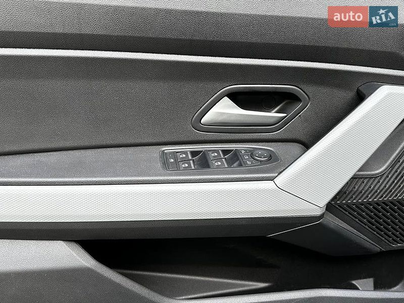 Внедорожник / Кроссовер Renault Duster 2025 в Черкассах
