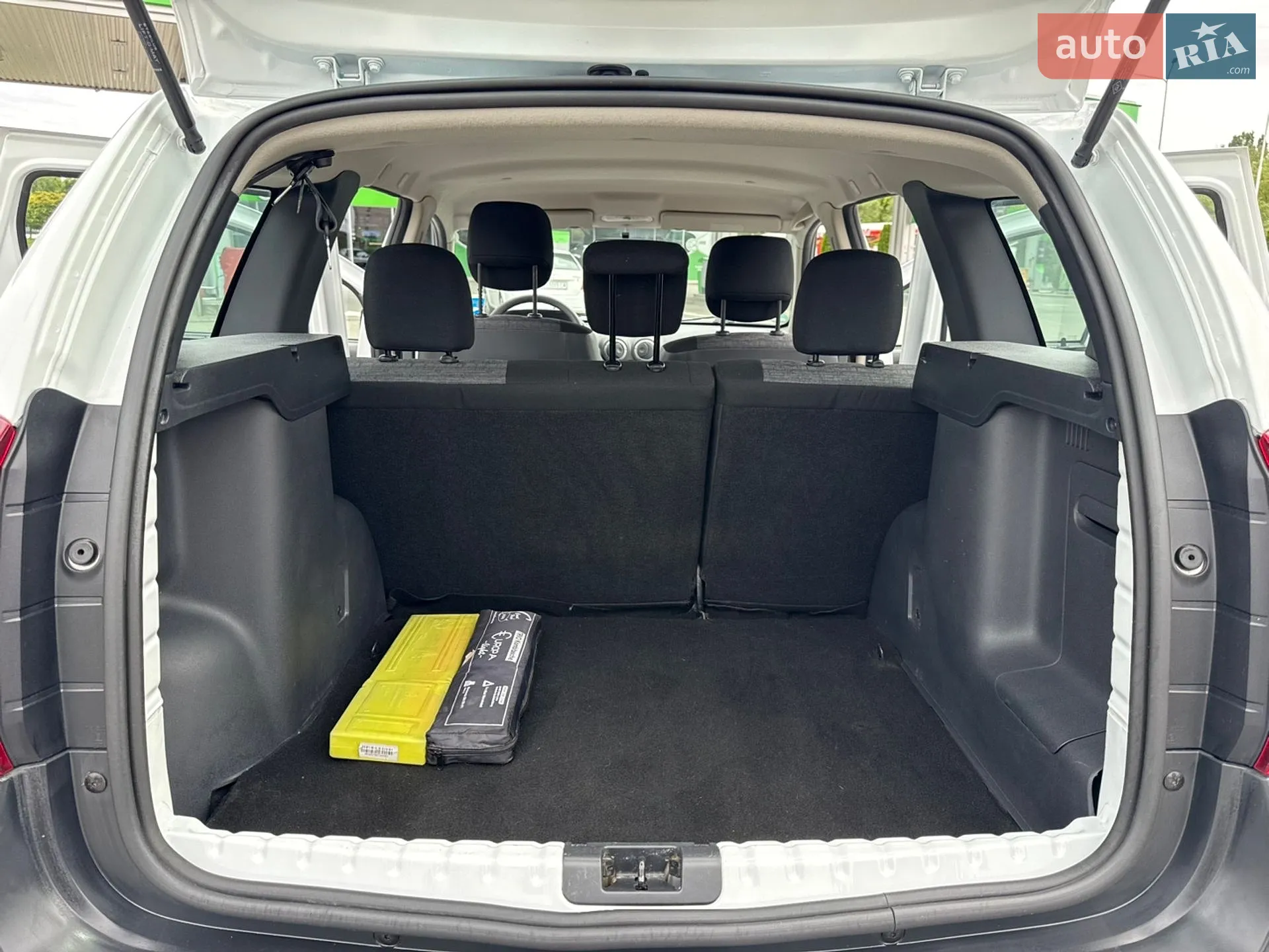 2013 Renault Duster - мініатюра 132