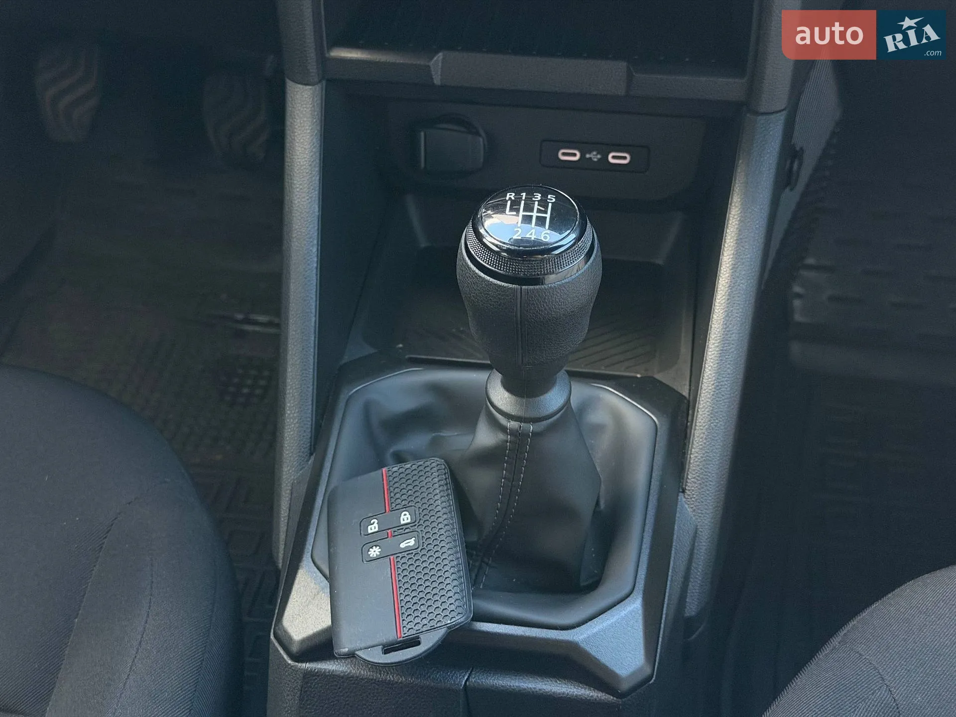 2024 Renault Duster - мініатюра 39