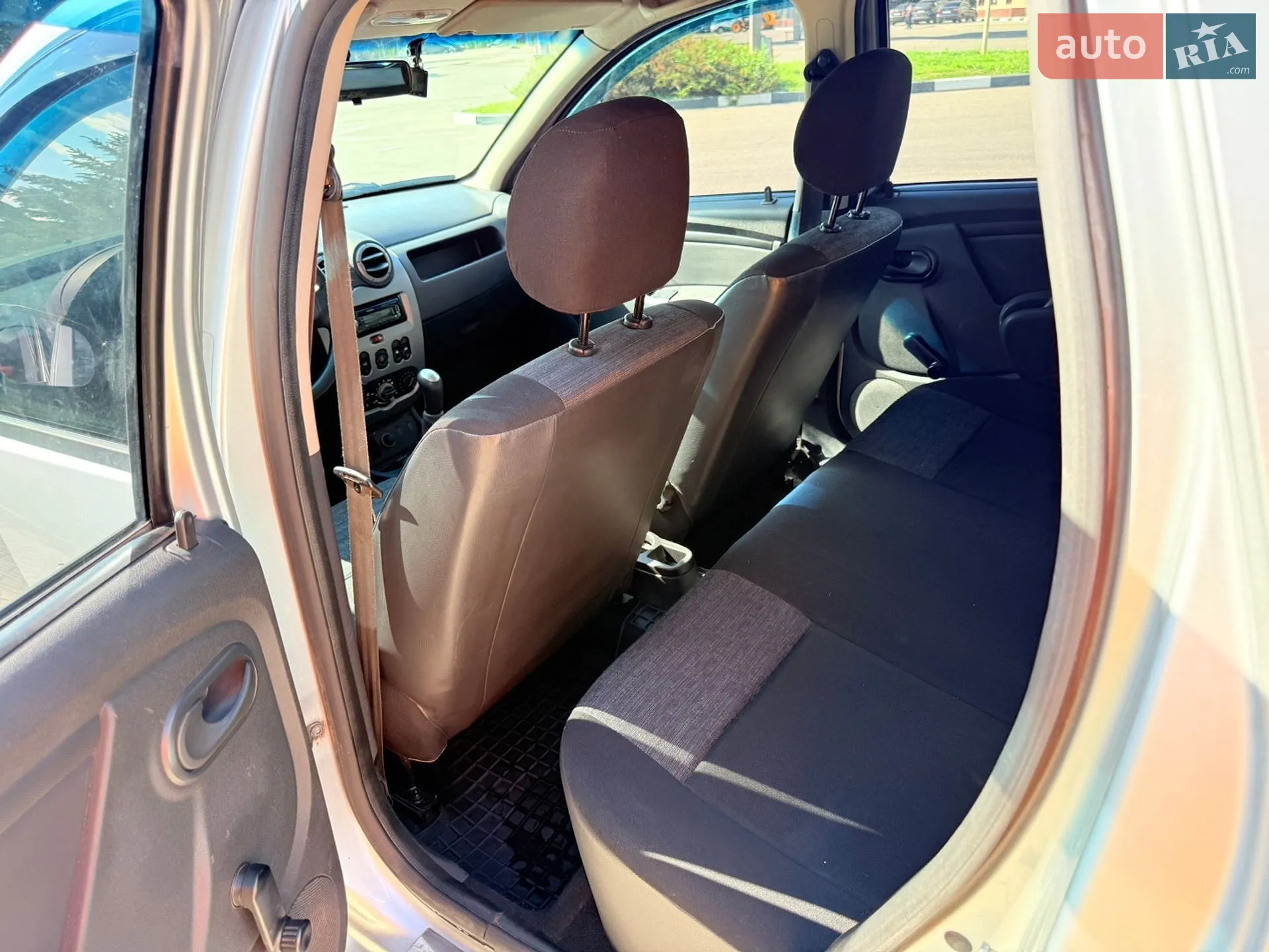 2010 Renault Duster - мініатюра 30