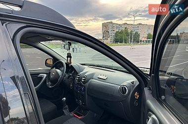 Внедорожник / Кроссовер Renault Duster 2010 в Каменец-Подольском