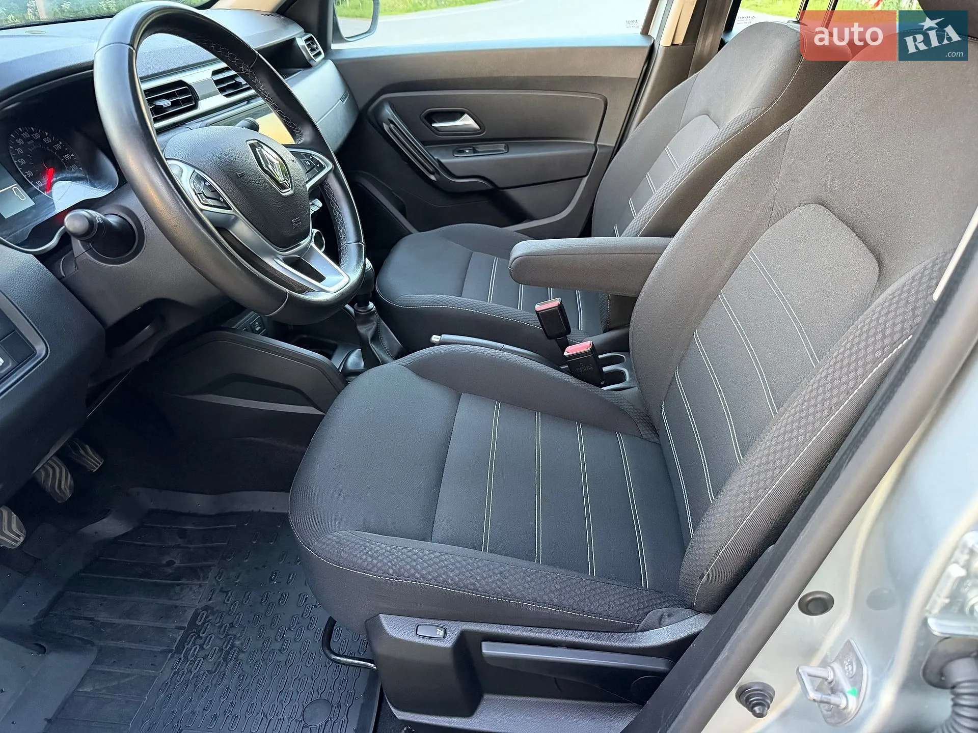 2021 Renault Duster - мініатюра 10