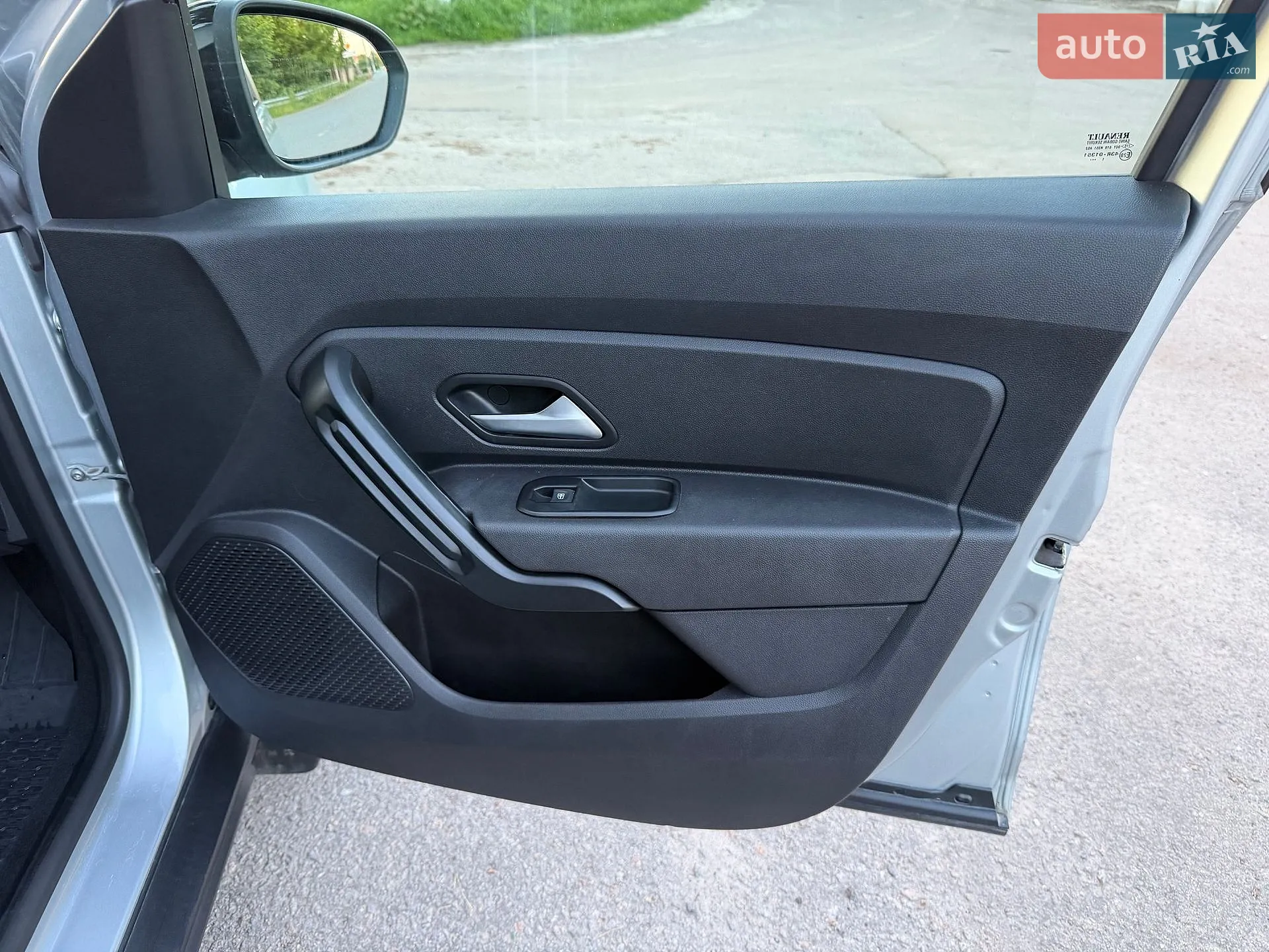 2021 Renault Duster - мініатюра 17