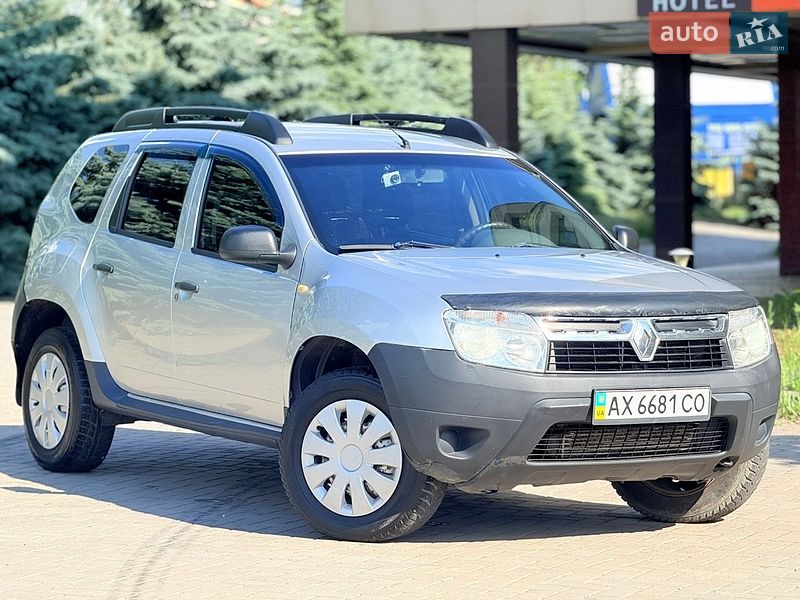 Внедорожник / Кроссовер Renault Duster 2010 в Харькове
