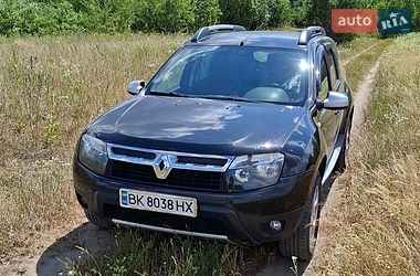 Внедорожник / Кроссовер Renault Duster 2012 в Владимирце