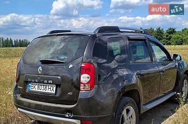 Внедорожник / Кроссовер Renault Duster 2012 в Владимирце
