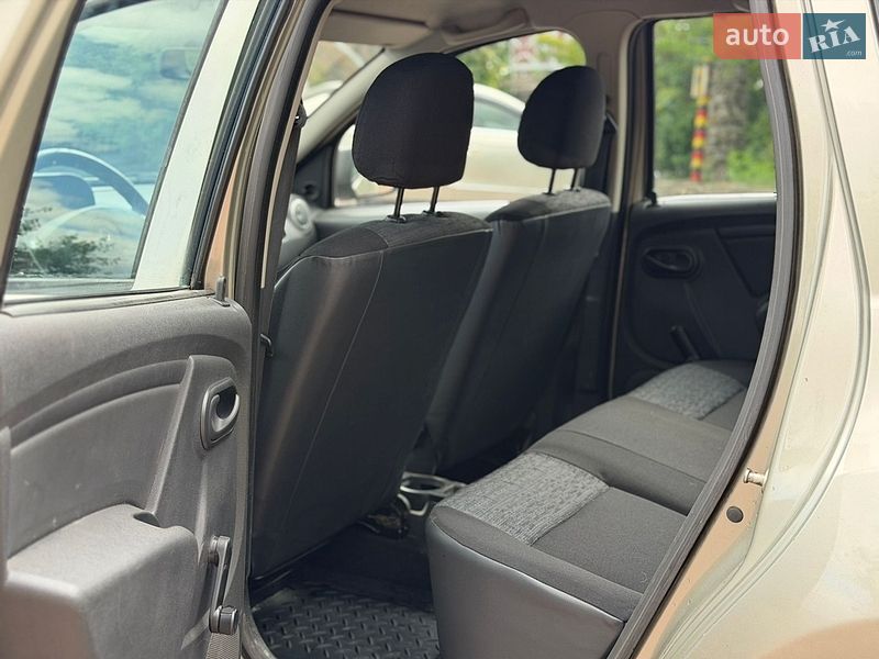 Внедорожник / Кроссовер Renault Duster 2011 в Ивано-Франковске фото 25 Внедорожник / Кроссовер Renault Duster 2011 в Ивано-Франковске