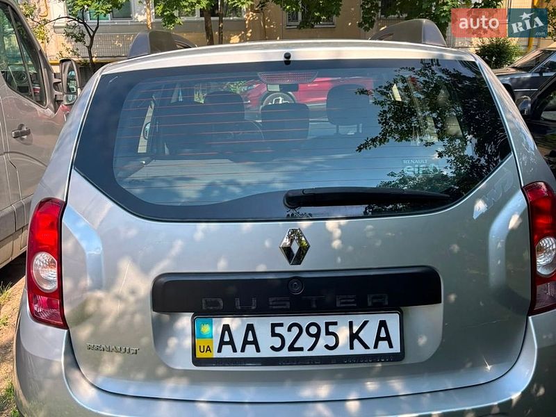 Внедорожник / Кроссовер Renault Duster 2010 в Лозовой