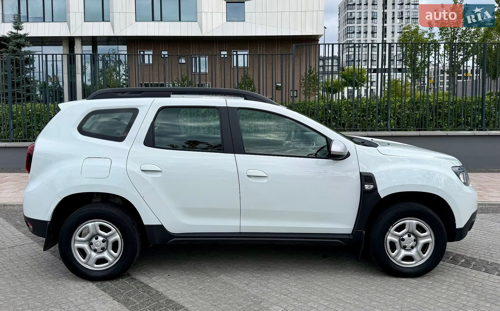 2023 Renault Duster - мініатюра 9