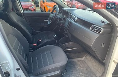 Внедорожник / Кроссовер Renault Duster 2023 в Киеве