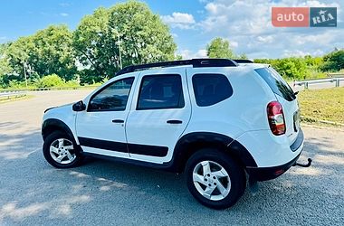 Позашляховик / Кросовер Renault Duster 2017 в Ромнах