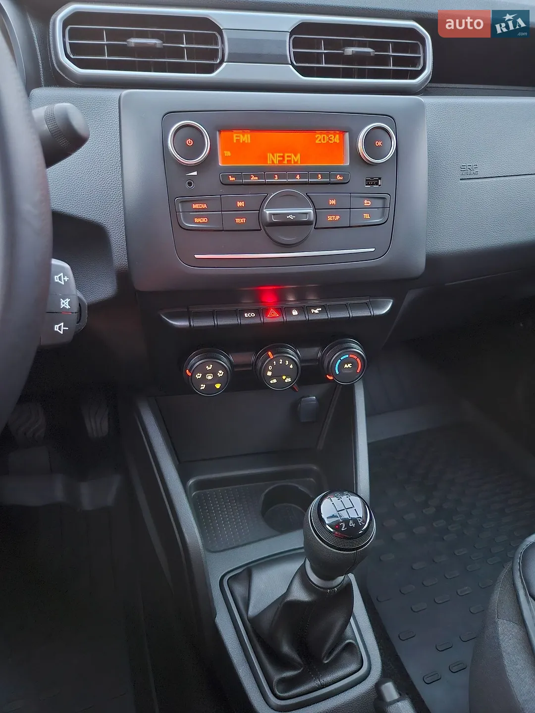 2024 Renault Duster - мініатюра 39