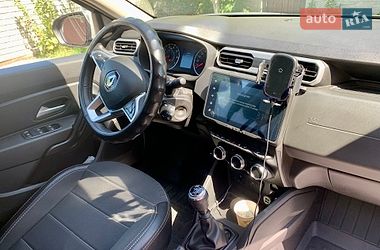 Позашляховик / Кросовер Renault Duster 2024 в Кам'янському