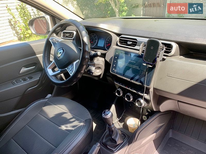 Позашляховик / Кросовер Renault Duster 2024 в Кам'янському