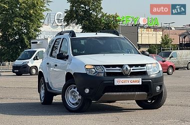 Внедорожник / Кроссовер Renault Duster 2017 в Киеве