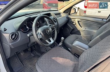 Внедорожник / Кроссовер Renault Duster 2017 в Киеве