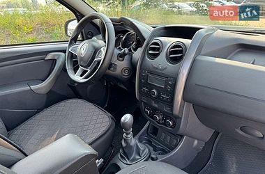 Внедорожник / Кроссовер Renault Duster 2017 в Киеве