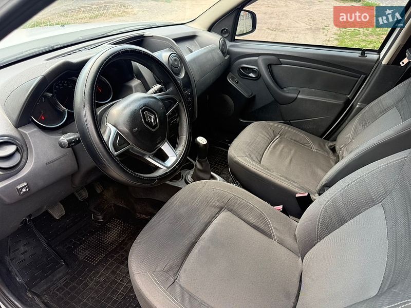 Позашляховик / Кросовер Renault Duster 2017 в Харкові