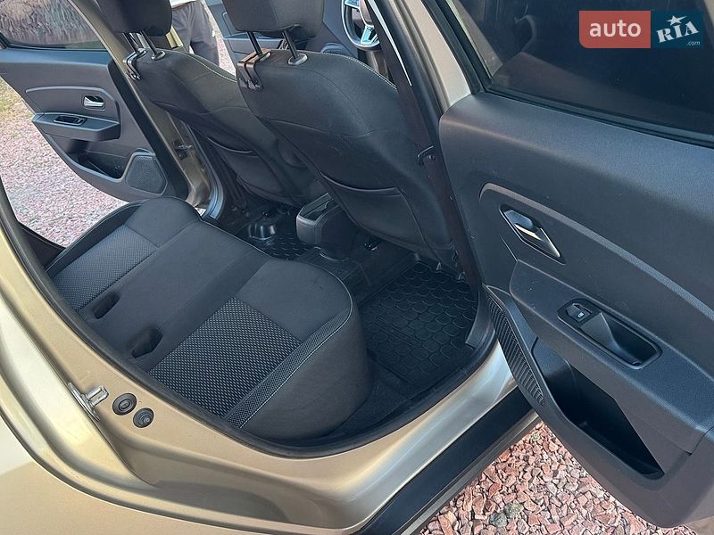Позашляховик / Кросовер Renault Duster 2019 в Києві фото 26 Позашляховик / Кросовер Renault Duster 2019 в Києві