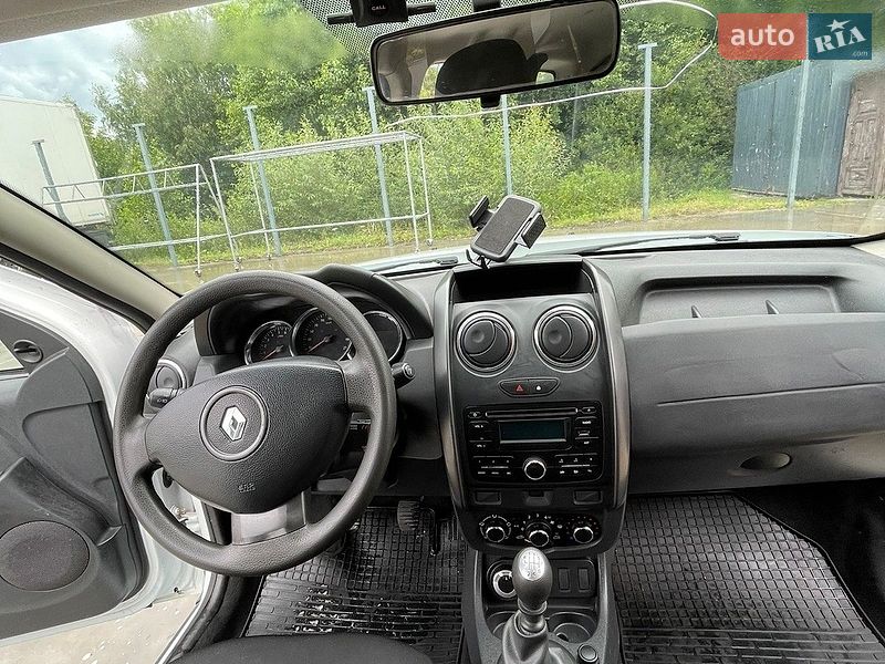 Позашляховик / Кросовер Renault Duster 2017 в Ратному